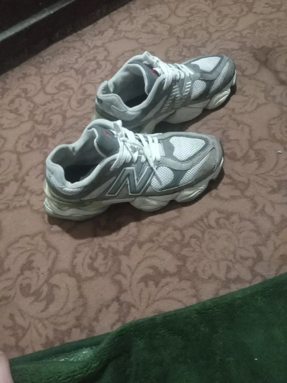 کتونی نیو بالانس اصل سایز 44 سفید|کیف، کفش، کمربند|خرمآباد, |دیوار