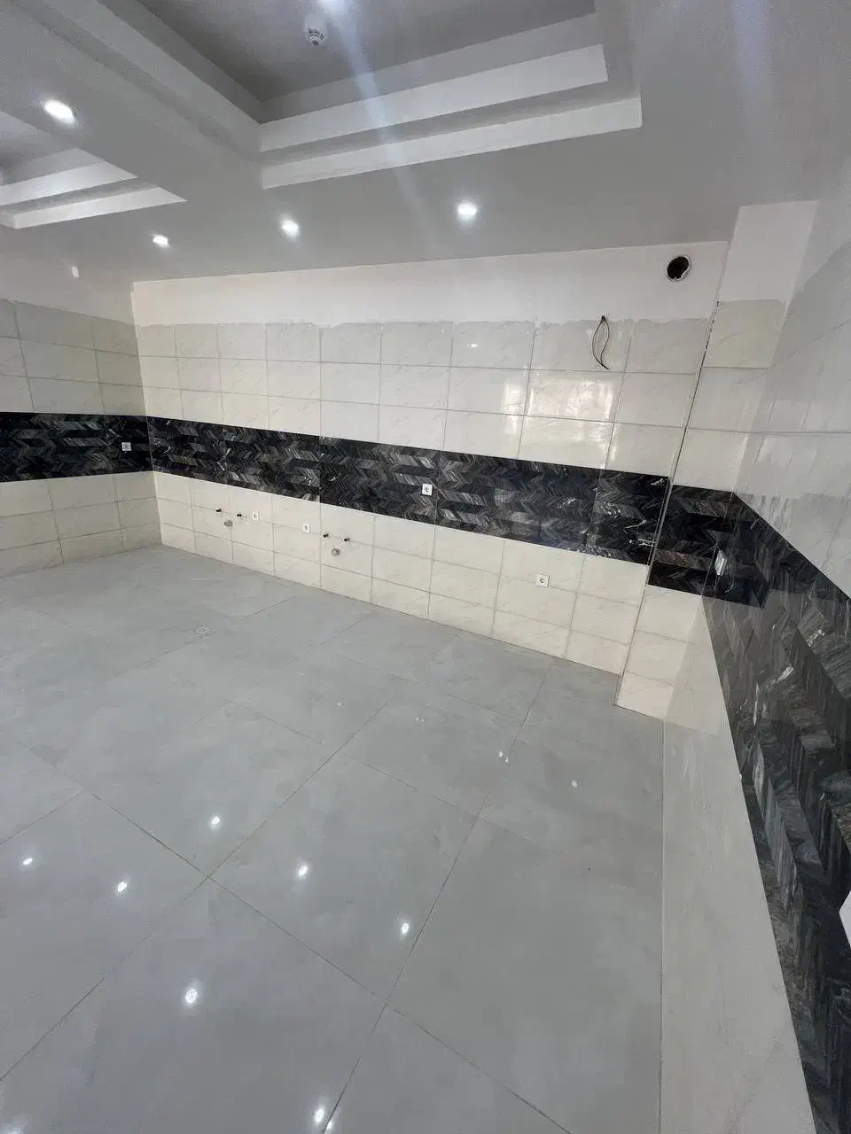 ۱۳۵متر۳خواب روبه افتاب(شهرک بعثت) زراعی کرج رزکان|فروش آپارتمان|مشکین‌دشت, |دیوار