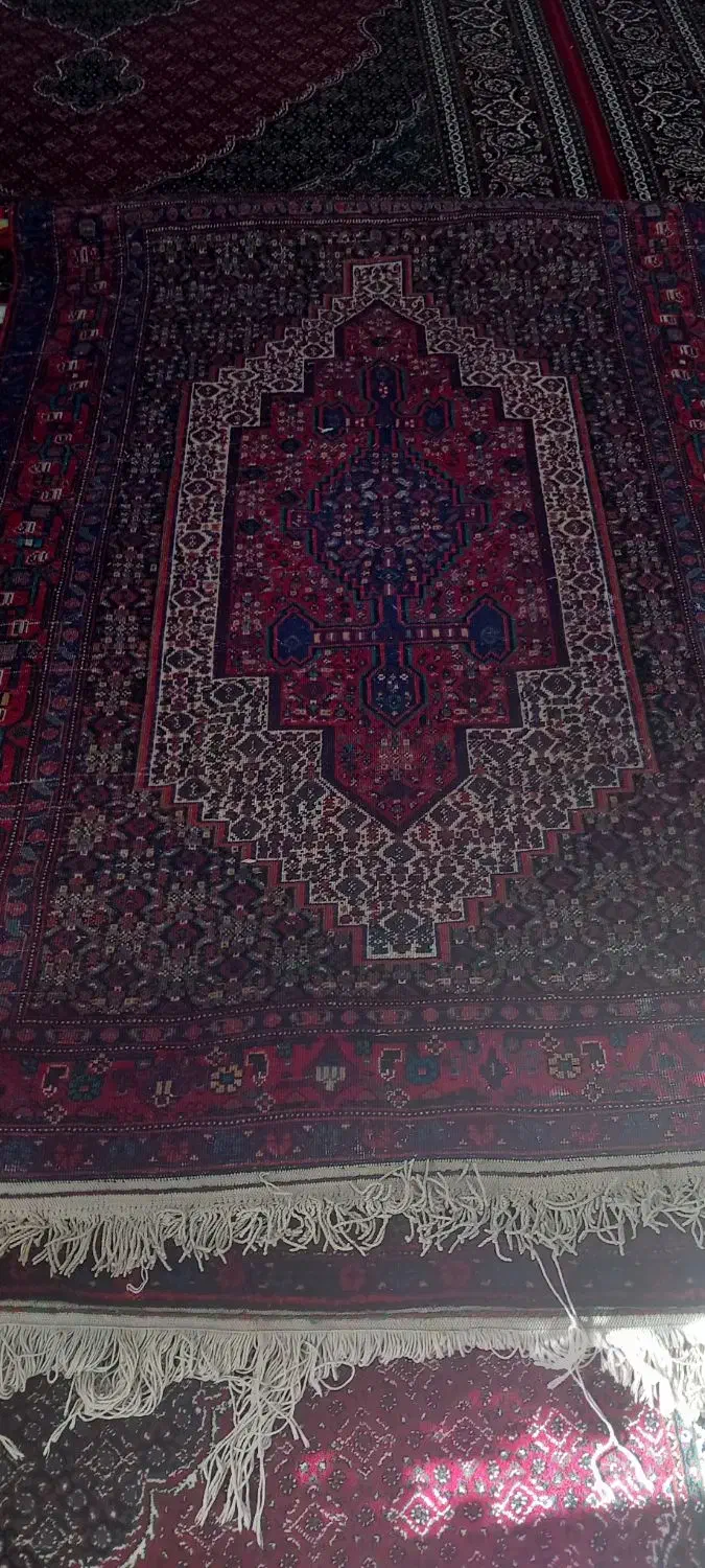 باسلام یه قالی دستباف چهارمتری قدیمی|فرش|سنندج, |دیوار