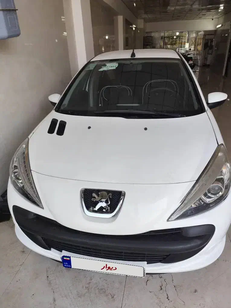 ۲۰۷ تی یو ۳ درجه یک|خودرو سواری و وانت|قم, شهرک سازمان آب|دیوار