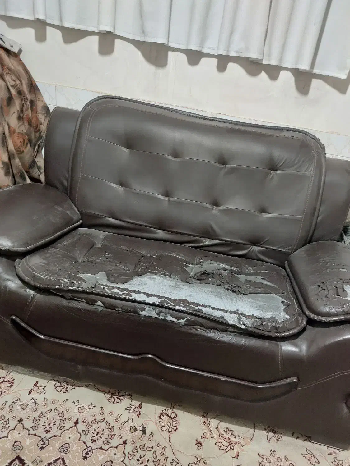 مبل نه نفره خلبانی دست دوم با قیمت مناسب|مبلمان خانگی و میز عسلی|خمینی‌شهر, |دیوار