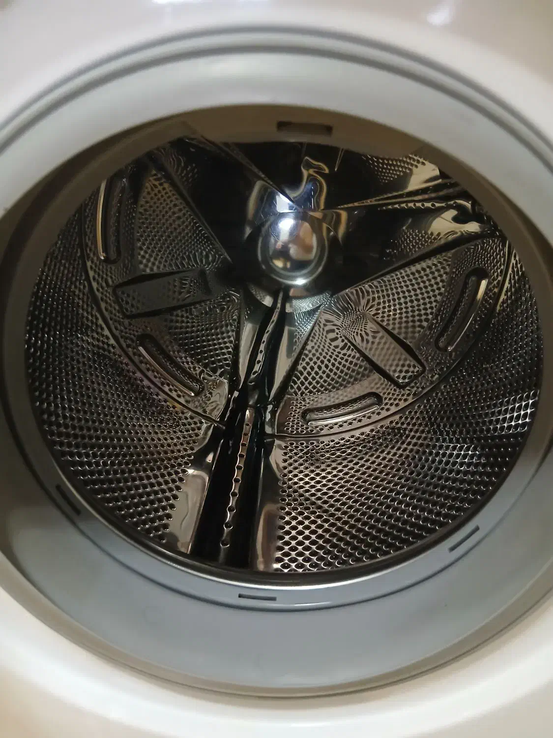 ماشین لباسشویی باکنشت ۷ کیلو|ماشین لباسشویی و خشککن لباس|میانه, |دیوار