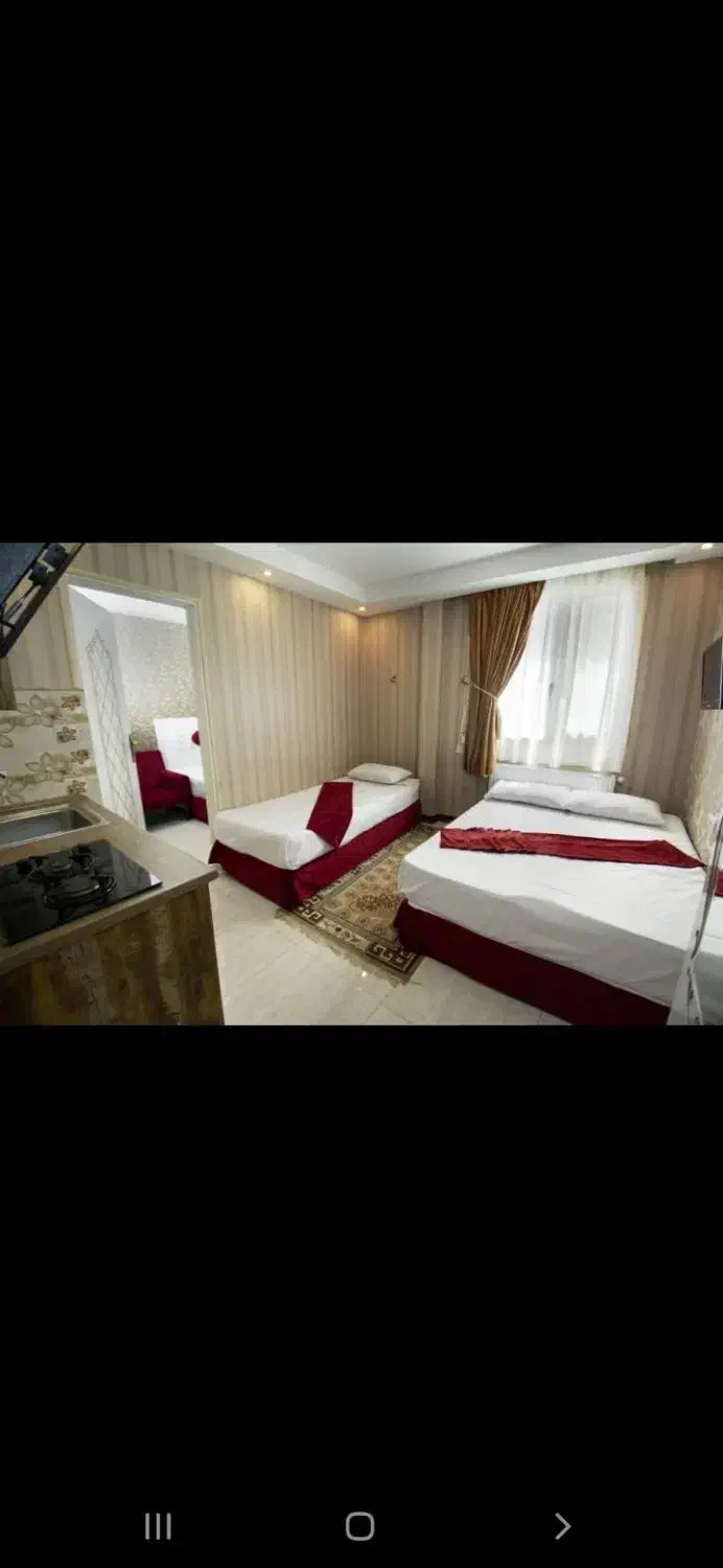 کاروان مشهد و کربلا ب صورت اقساط در سه مرحله|تور و چارتر|بروجرد, |دیوار