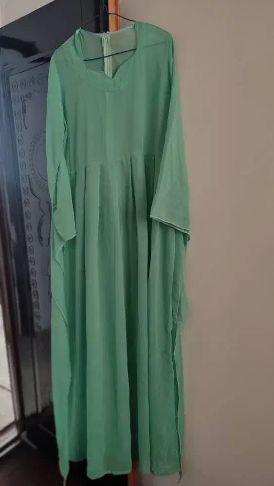 کراس کردی در حد نو|لباس|سنندج, |دیوار