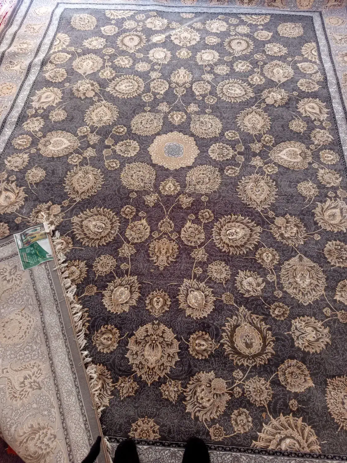 طلا کوب 1000 شانه|فرش|میانه, |دیوار