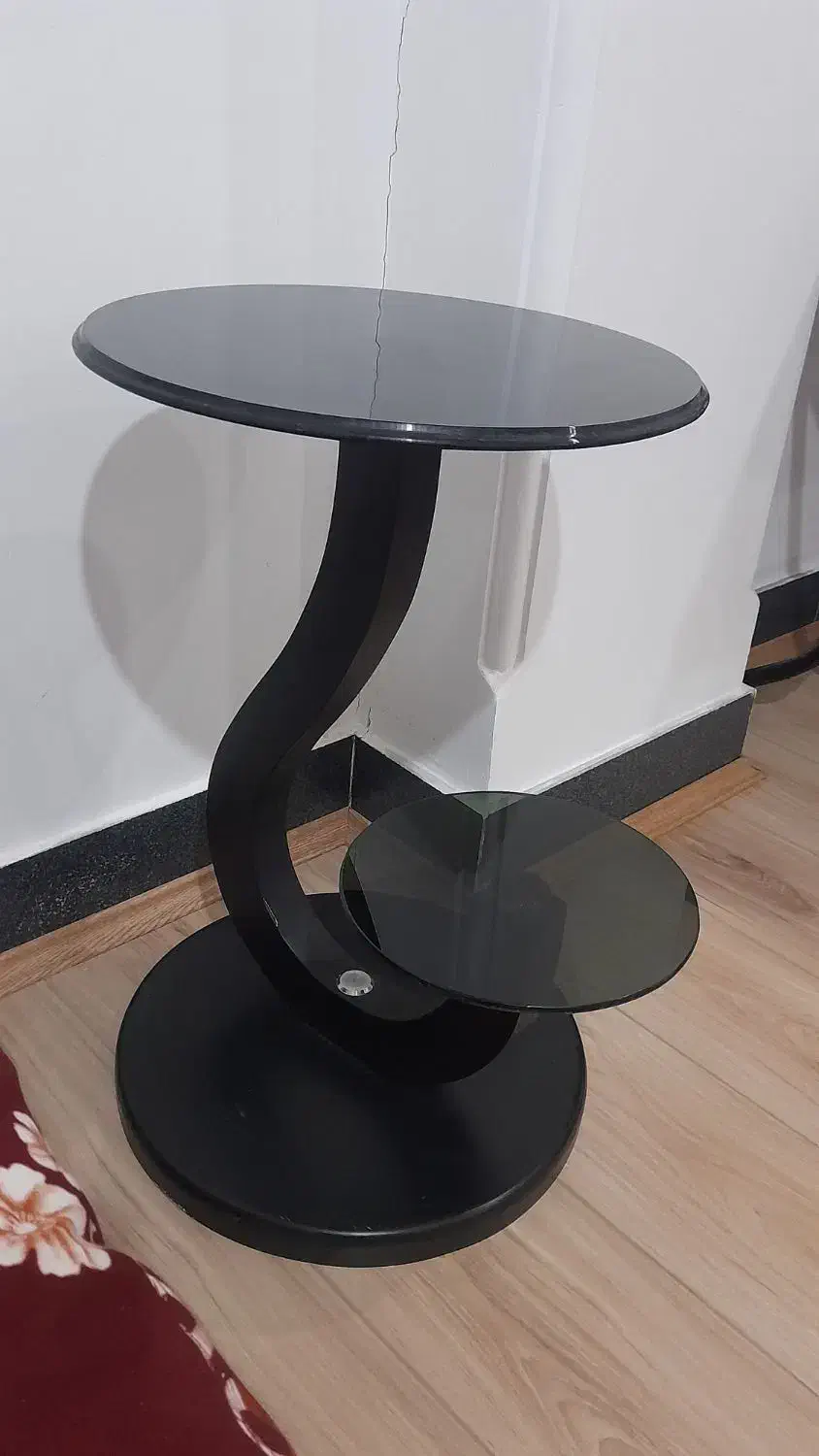 میز تلفن|میز تلفن|اهر, |دیوار