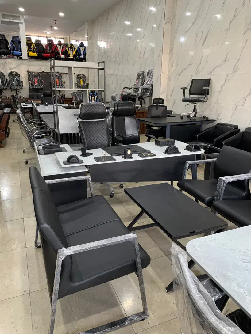 میز مدیریت فانتزی کد۳۰/صندلی مدیریت  کد۳۱|مبلمان اداری|صفادشت, |دیوار