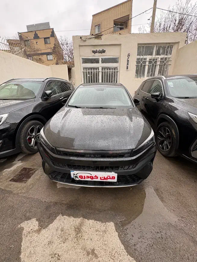 جکj7 مدل ۴۰۲ قابل معاوضه|خودرو سواری و وانت|اصفهان, فروردین|دیوار