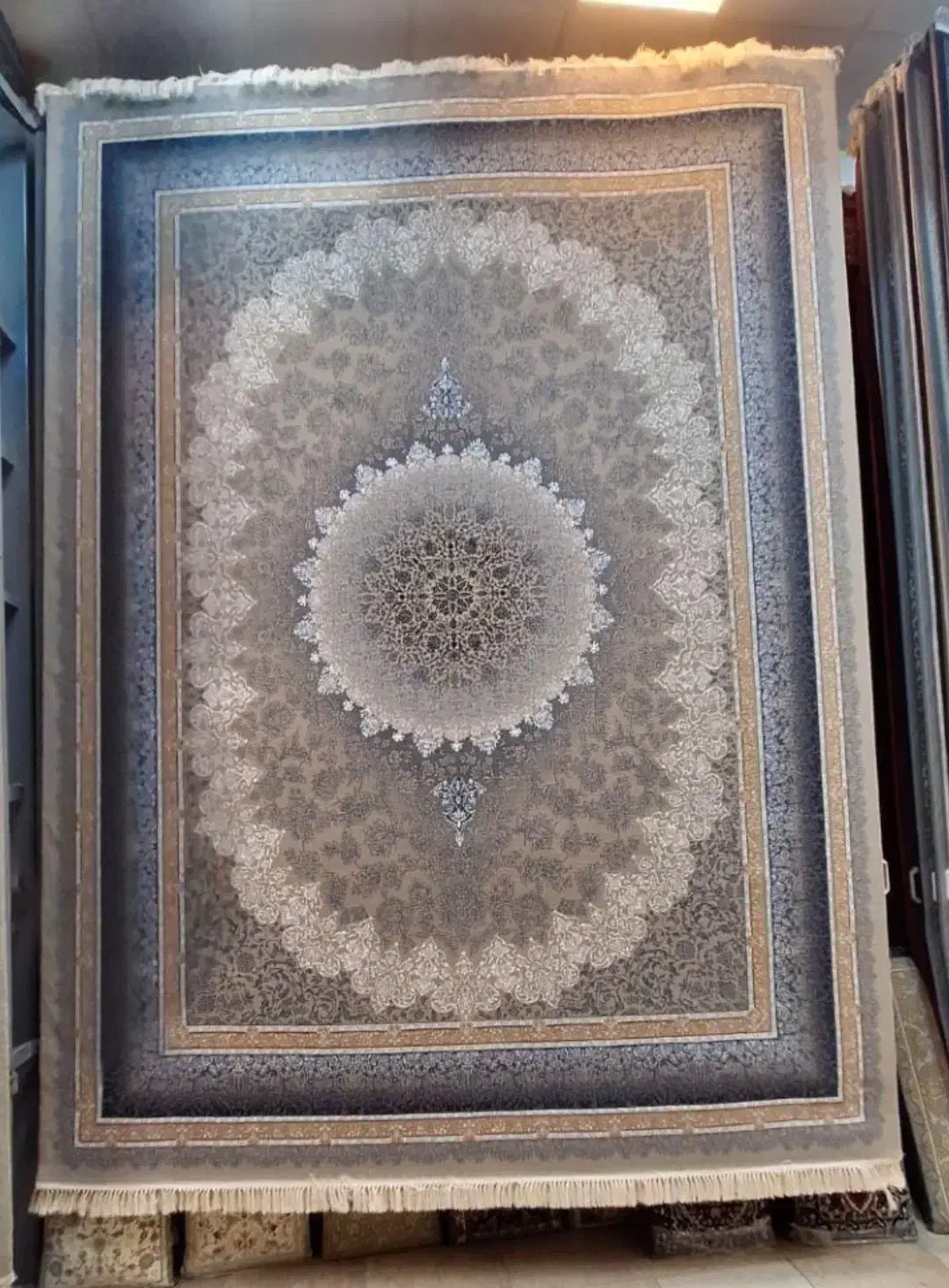 فرش 700 شانه|فرش|امیدیه, |دیوار