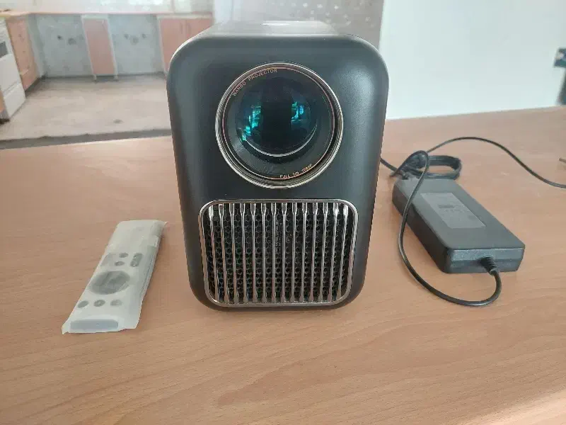 ویدئو پروژکتور شیائومی مدل Wanbo T6R  Max|تلویزیون و پروژکتور|اصفهان, شهرک کاوه|دیوار