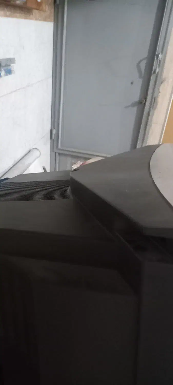 تلوزین ۲۱ اینج|تلویزیون و پروژکتور|تبریز, |دیوار