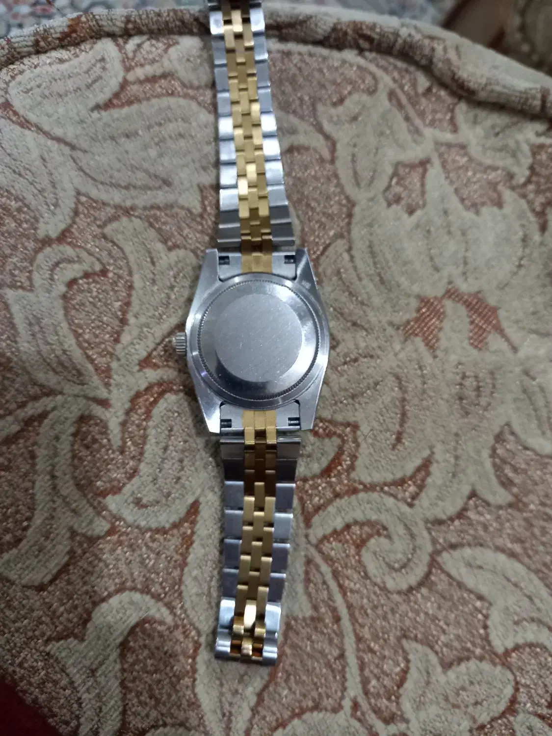 ساعت رولکس زنونه در حد نو|ساعت|اندیشه, اندیشه فاز ۱|دیوار