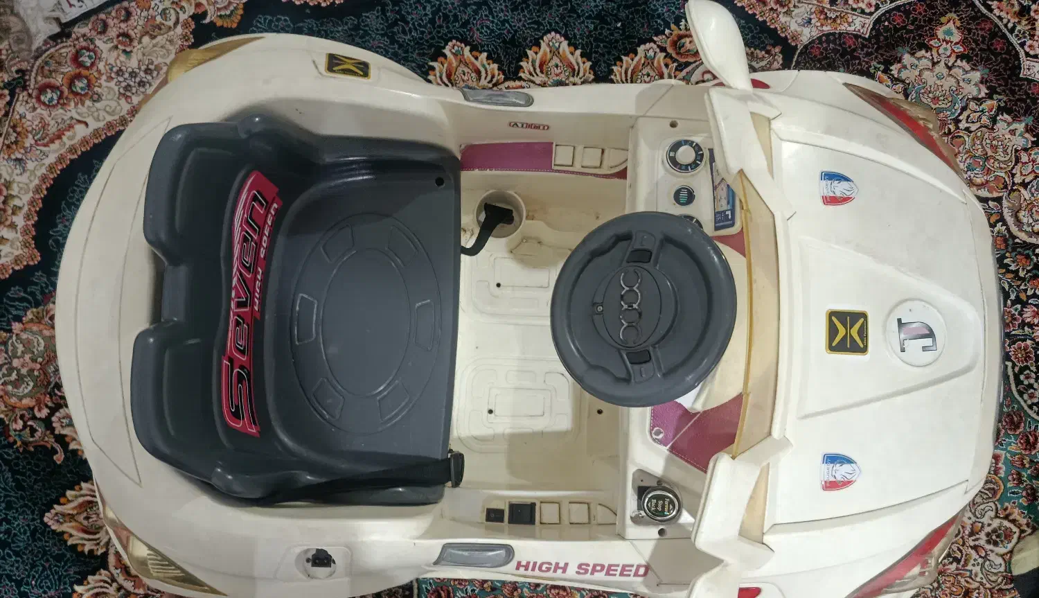 ماشین شارژی موزیکال|اسباب‌‌بازی|آبیک, |دیوار