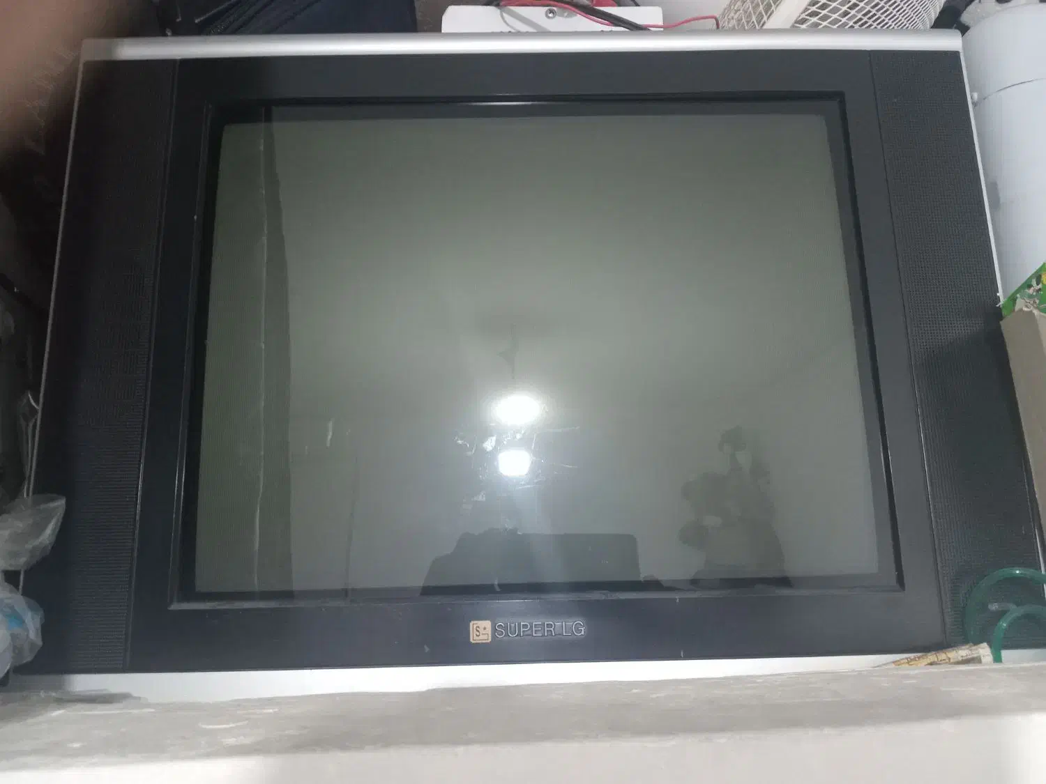 تلویزیون قدیمی ۲۱اینچ درحدنو فروشی|تلویزیون و پروژکتور|زنجان, |دیوار