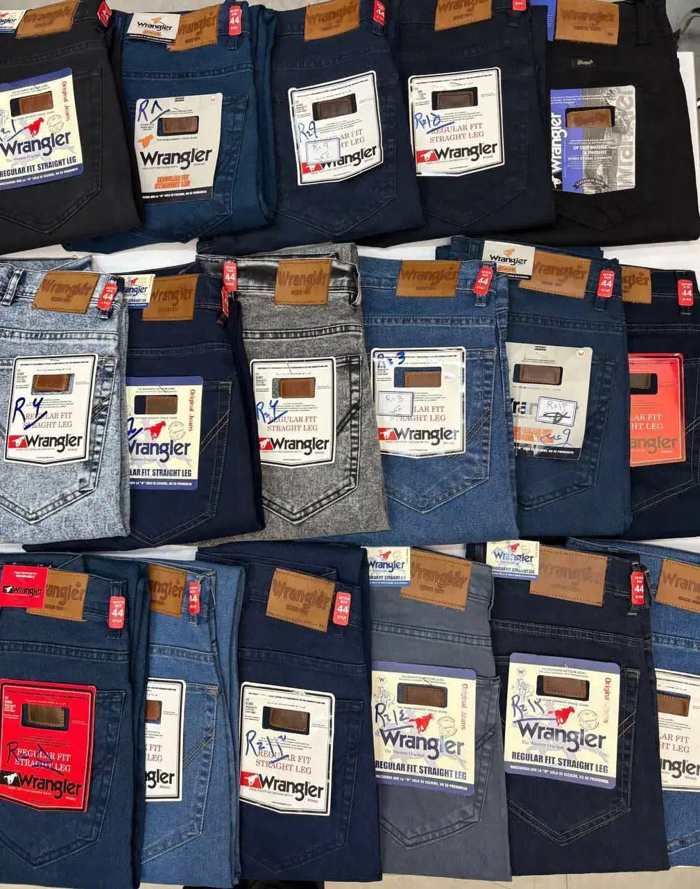 فروشگاه بهزاد میناب|لباس|زابل, |دیوار