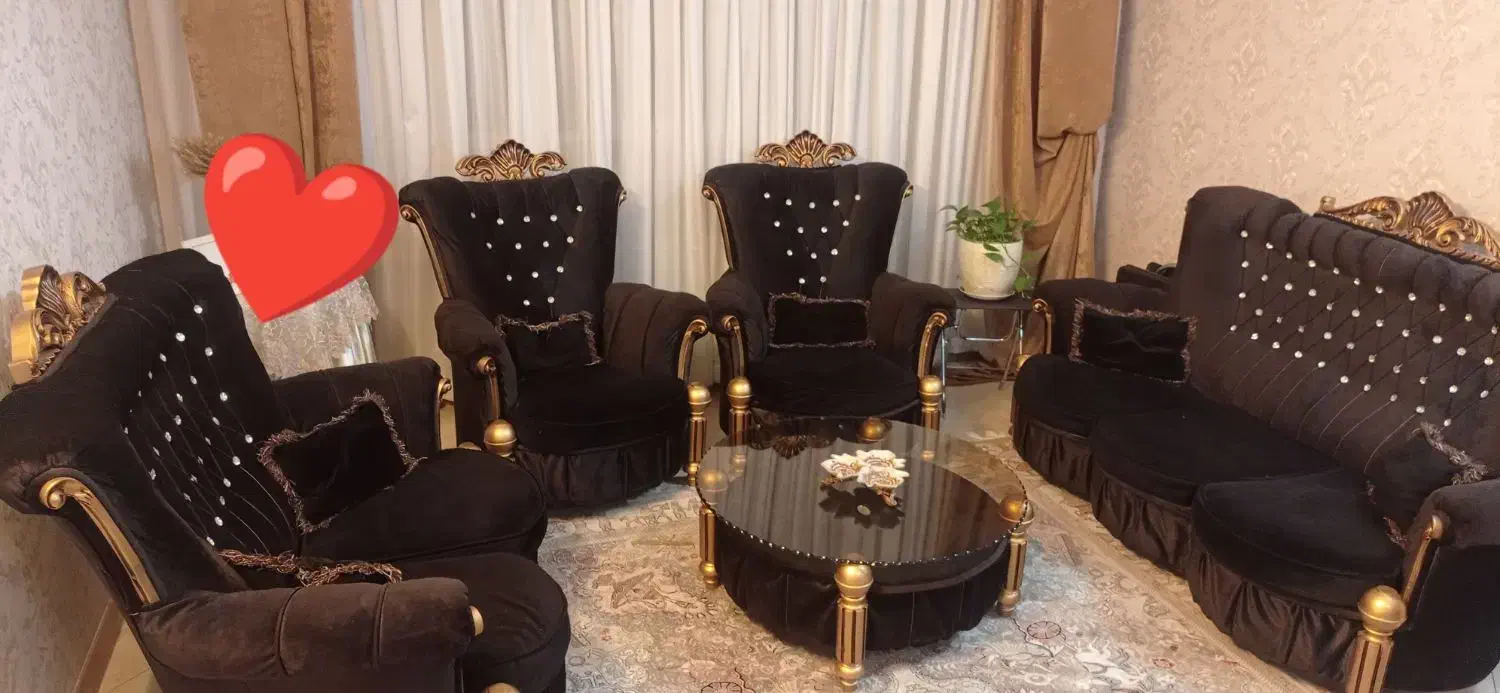 با سلام فروش یکدست مبل کلاسیک خانگی|مبلمان خانگی و میز عسلی|تهران, شادآباد|دیوار