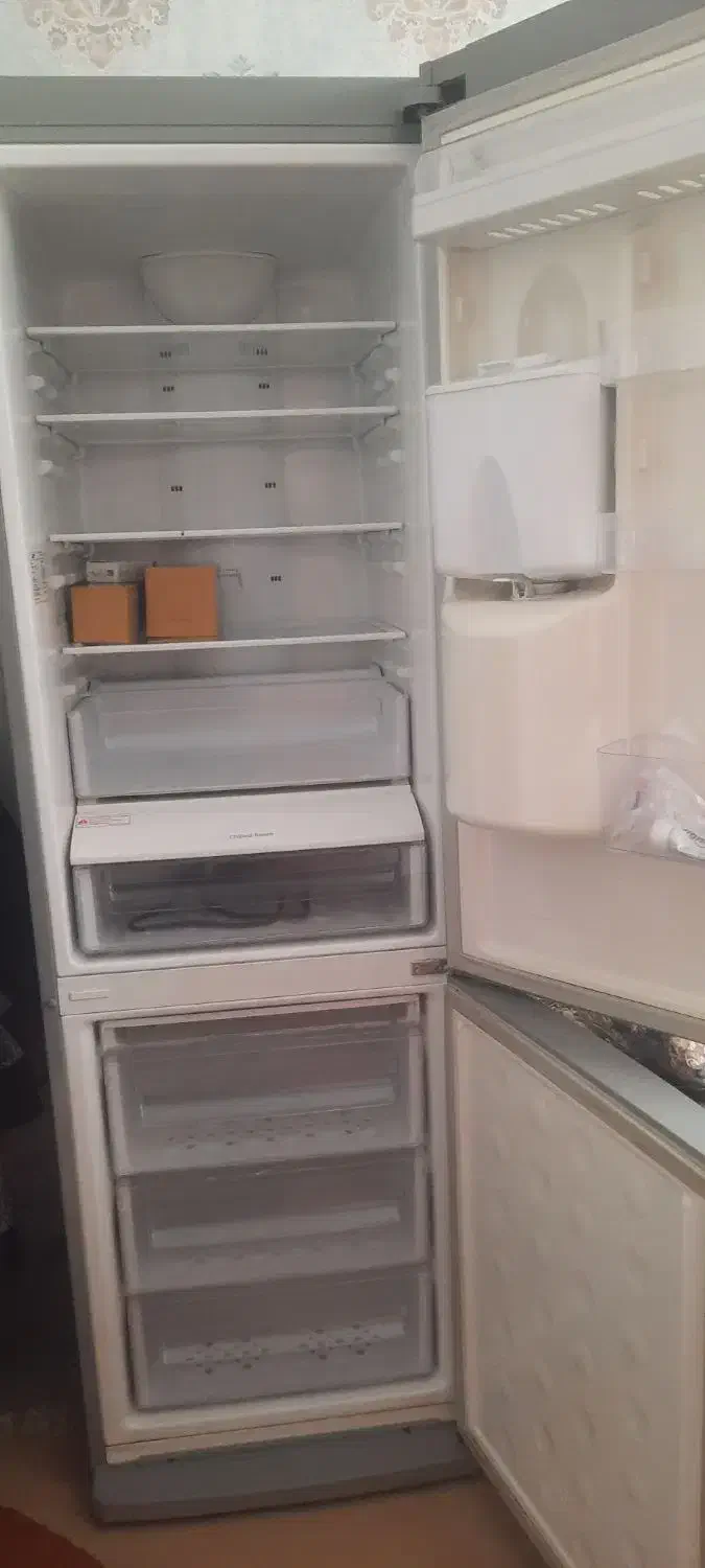 گاز فردارپنج شعله یخچال فریزر سامسونگ|یخچال و فریزر|دلیجان, |دیوار