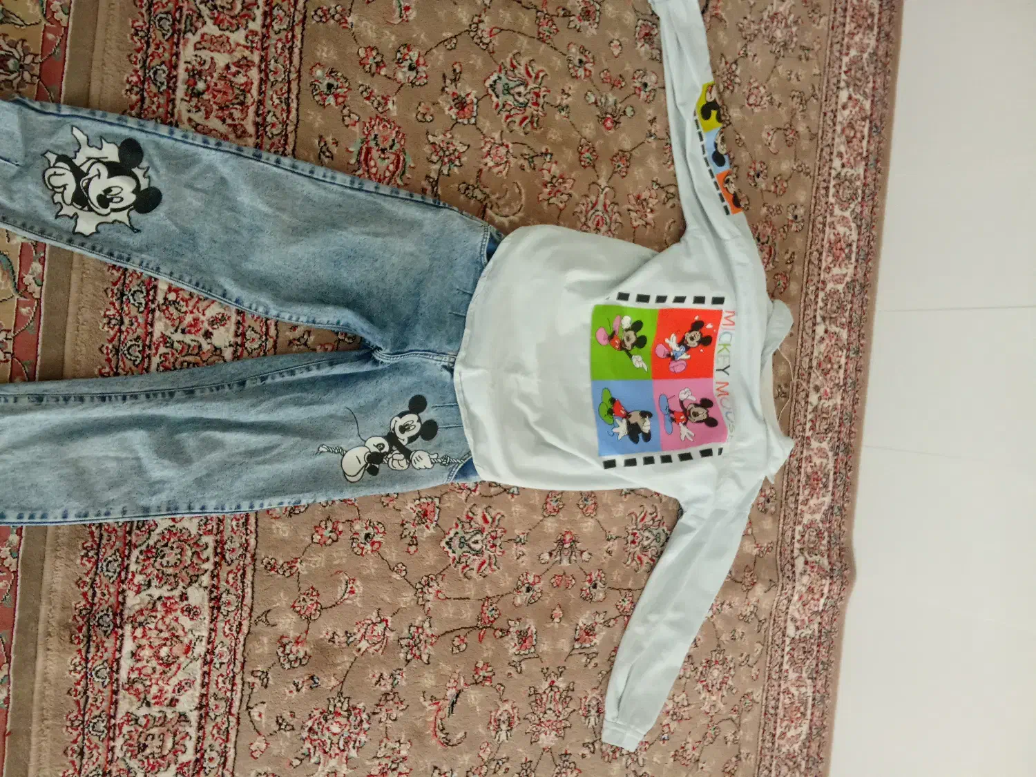 مانتو وشلوار|لباس|تربتحیدریه, داروپخش|دیوار