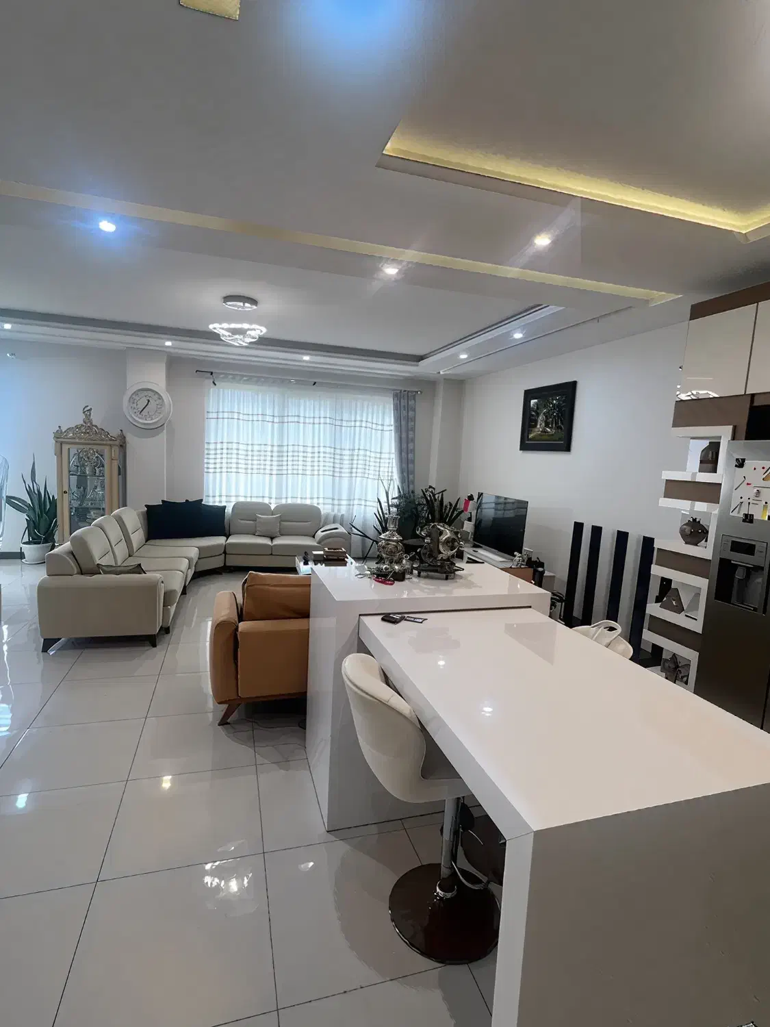 ۱۶۰متر فول امکانات/۳خواب/بهترین گلستان/سازنده برند|فروش آپارتمان|لاهیجان, شیشه گران|دیوار