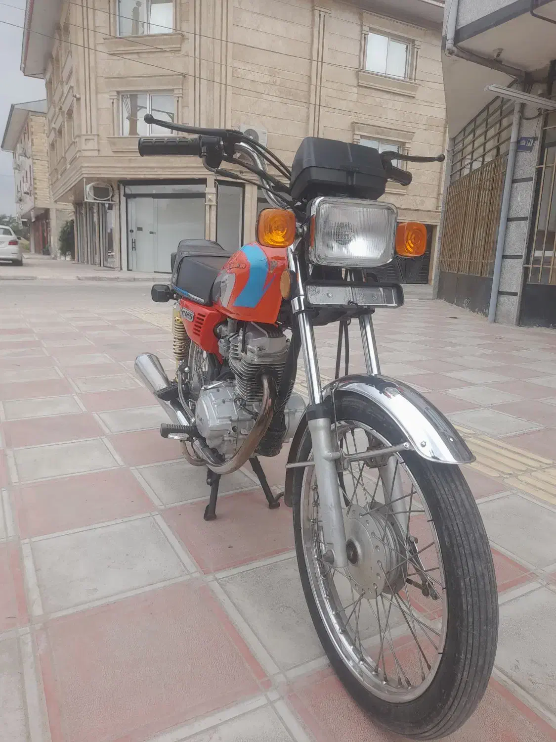 موتور سیکلت. هندا ۱۲۵|موتورسیکلت|گوراب زرمیخ, |دیوار