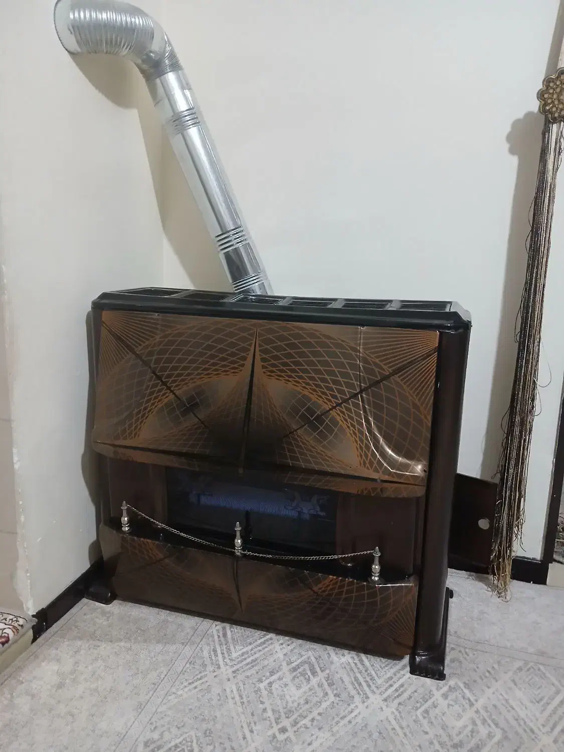 بخاری گازی|بخاری، هیتر، شومینه|رباط‌کریم, مسکن مهر آبشناسان|دیوار