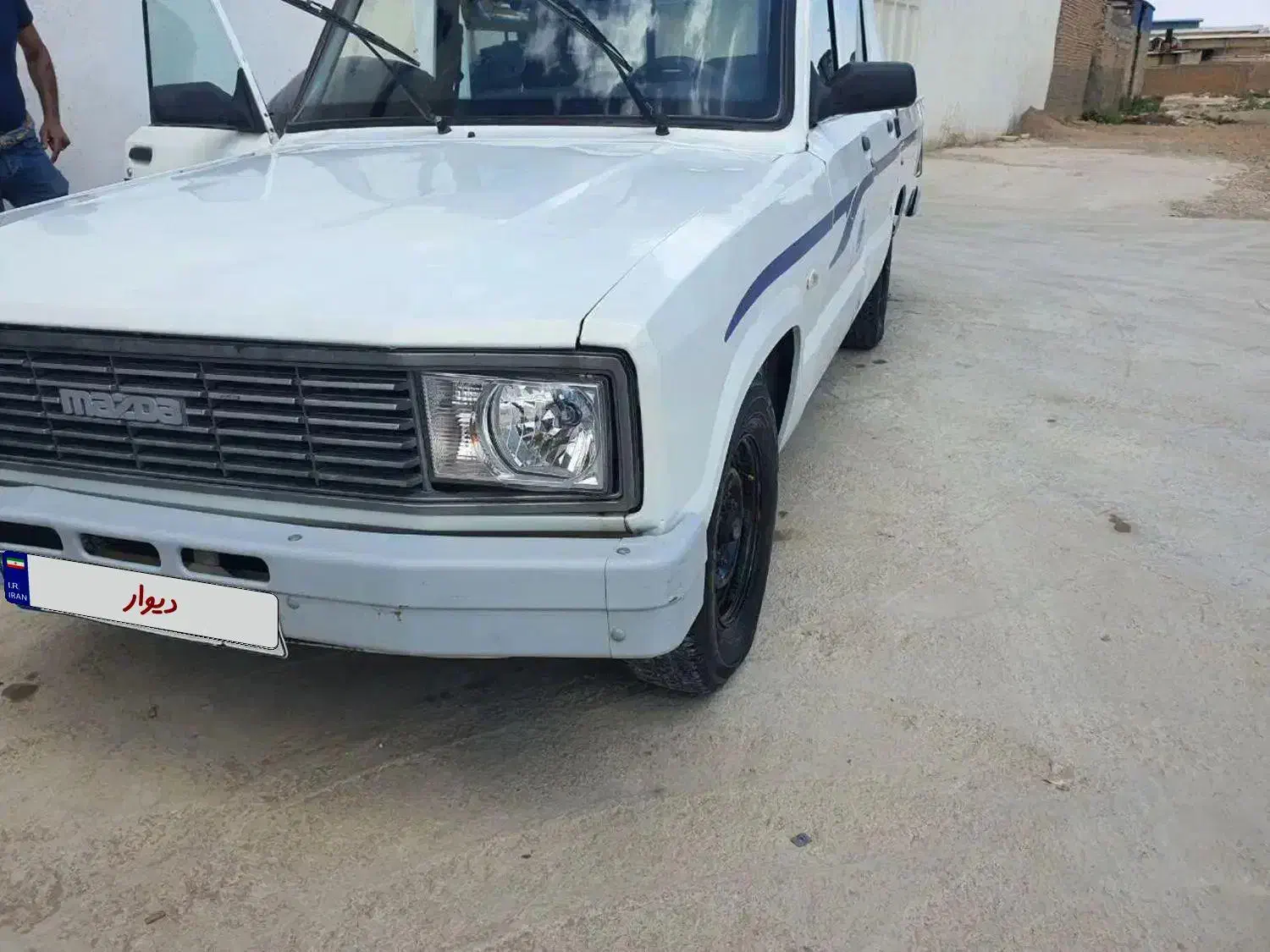 فروش اقساطی مزدا دوکابین و معاوضه|خودرو سواری و وانت|بروجن, |دیوار