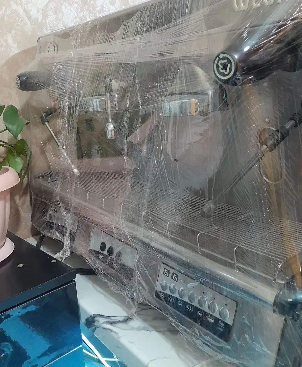 دستگاه اسپرسو ساز صنعتی دو گروپ WEGA|کافیشاپ و رستوران|بجنورد, |دیوار