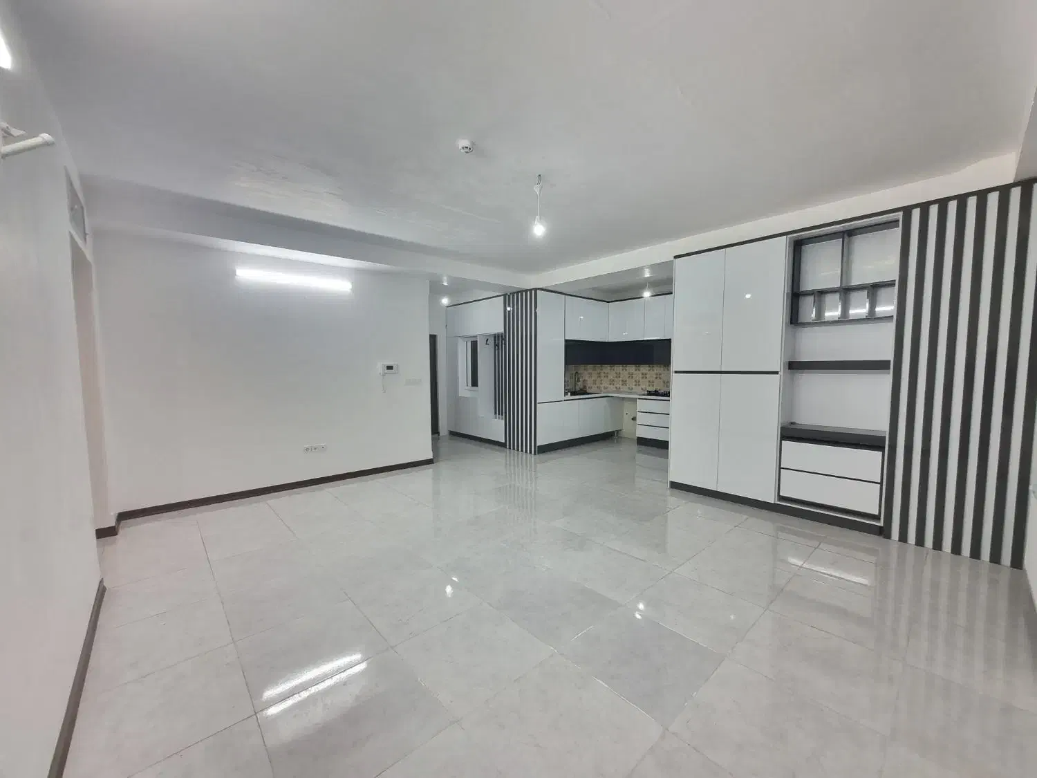 ۳خواب / تخلیه/ پارکینگ مسقف /زیتون|اجارهٔ آپارتمان|قم, پردیسان|دیوار