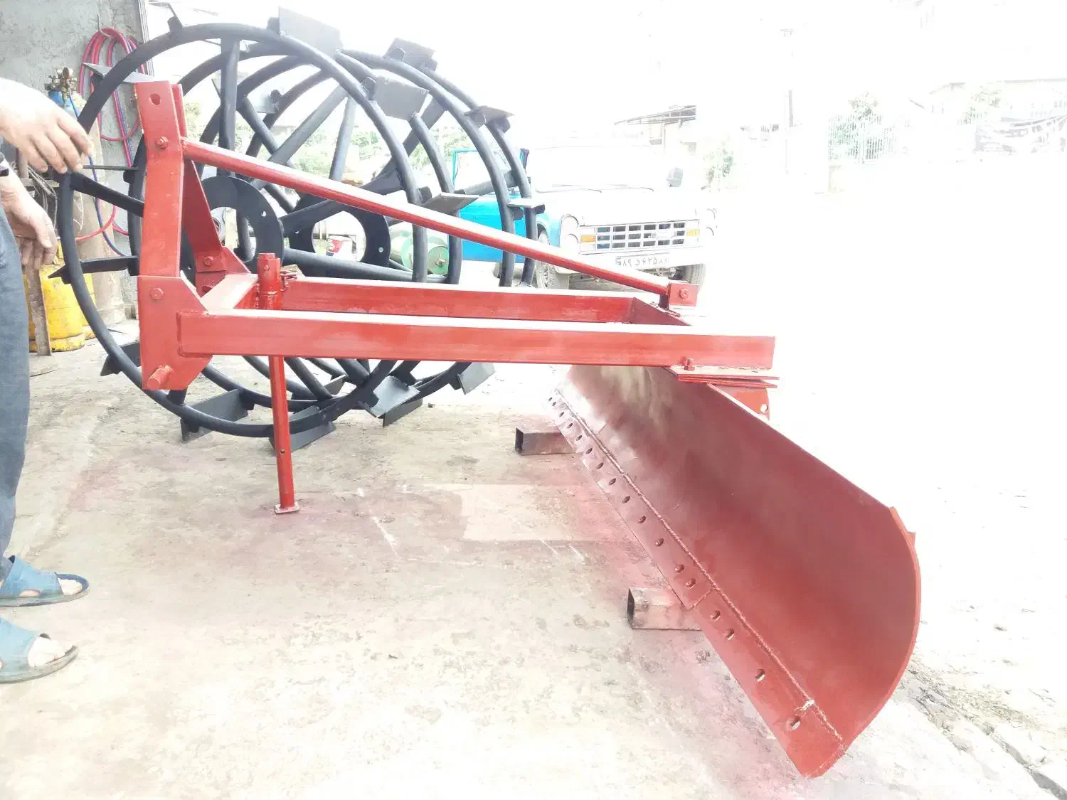 بیل عقب تراکتور خاک کش چرخ آهنی چرخ ناخنی|خدمات پیشه و مهارت|کوهیخیل, |دیوار