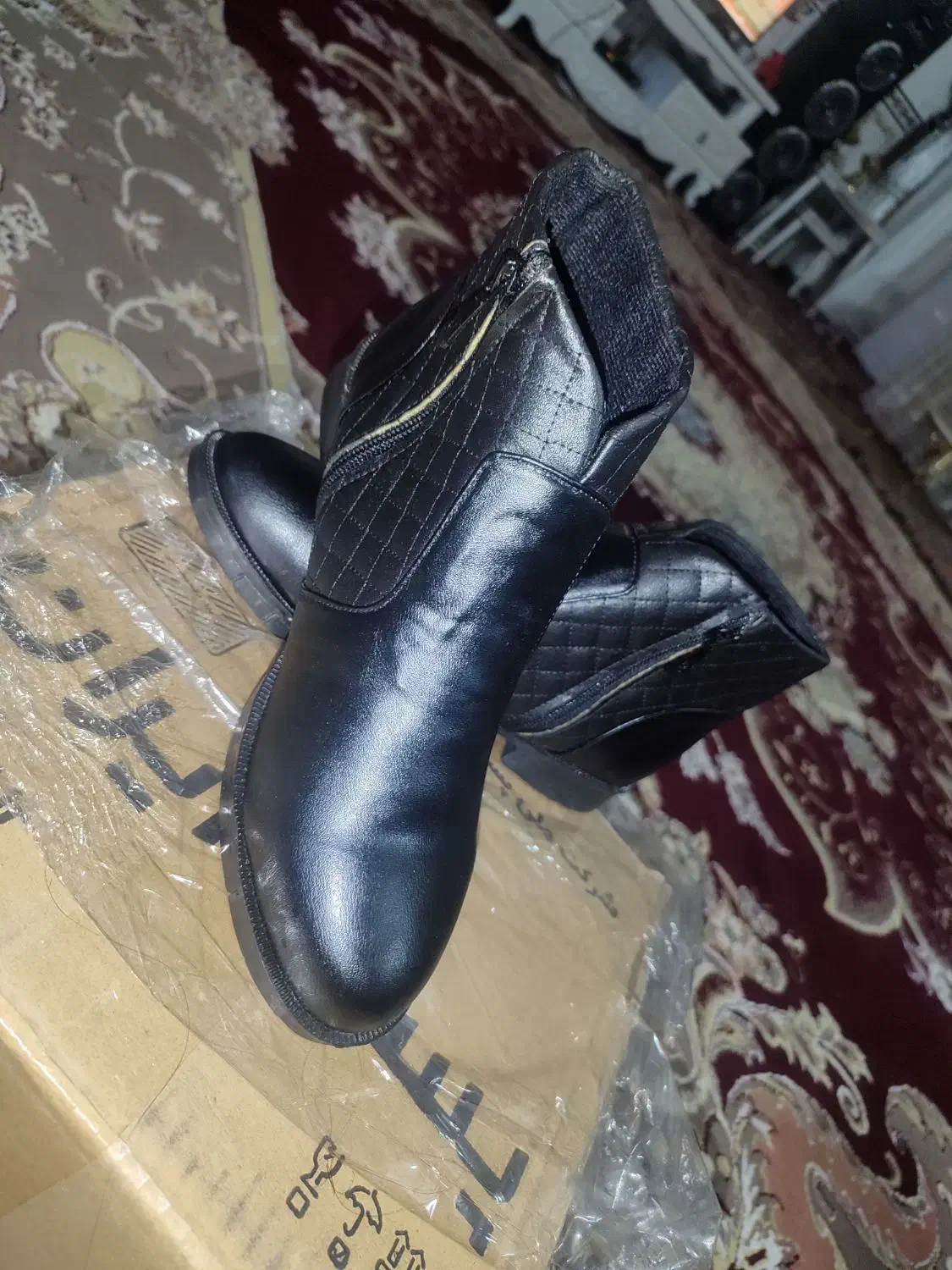 نیم پوت جنس چرم|کیف، کفش، کمربند|خوی, |دیوار