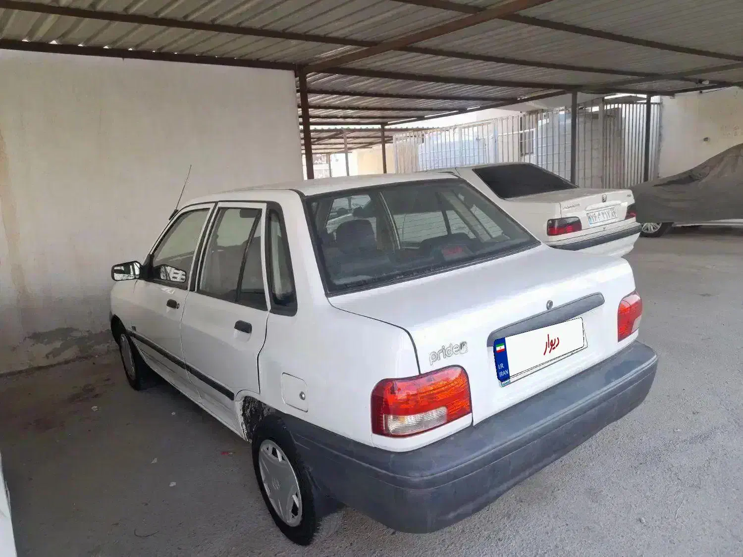 پراید مدل۸۳|خودرو سواری و وانت|بندرعباس, |دیوار