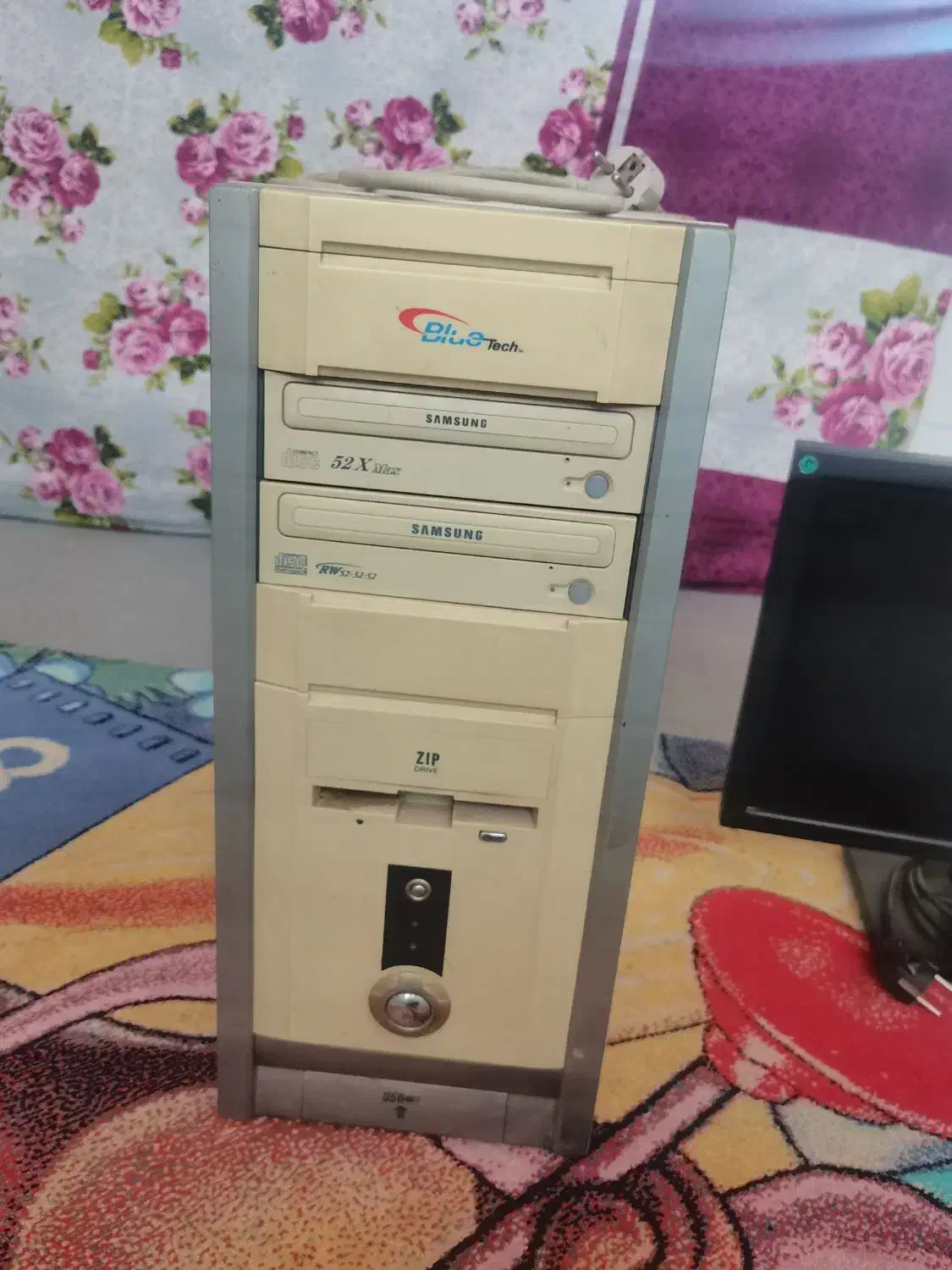 کیس و مانیتور|رایانه رومیزی|یزد, |دیوار