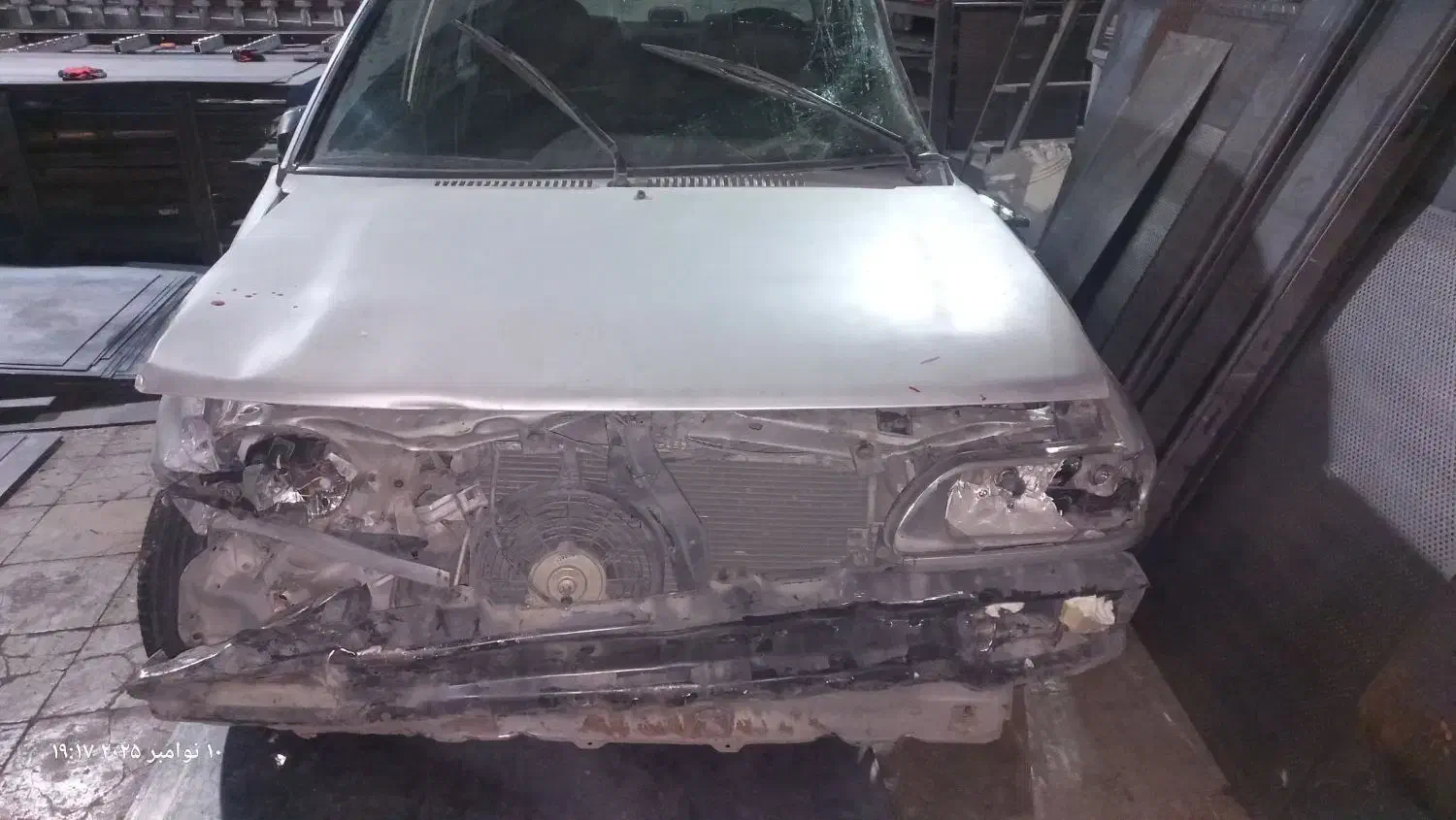 تصادفی فروشی|خودرو سواری و وانت|پردیس, شهرک صنعتی خرمدشت فاز ۷|دیوار