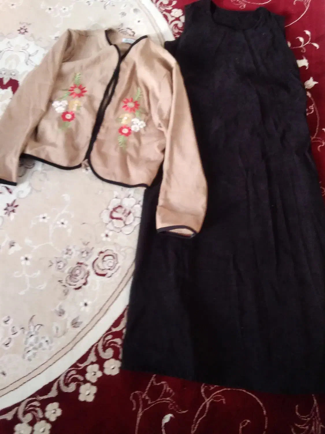 لباس|لباس|دورود, |دیوار