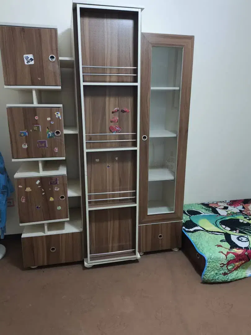 تخت و کمد نوزادی نوجوانی|تخت و سرویس خواب|صدرا-فارس, فاز ۱|دیوار