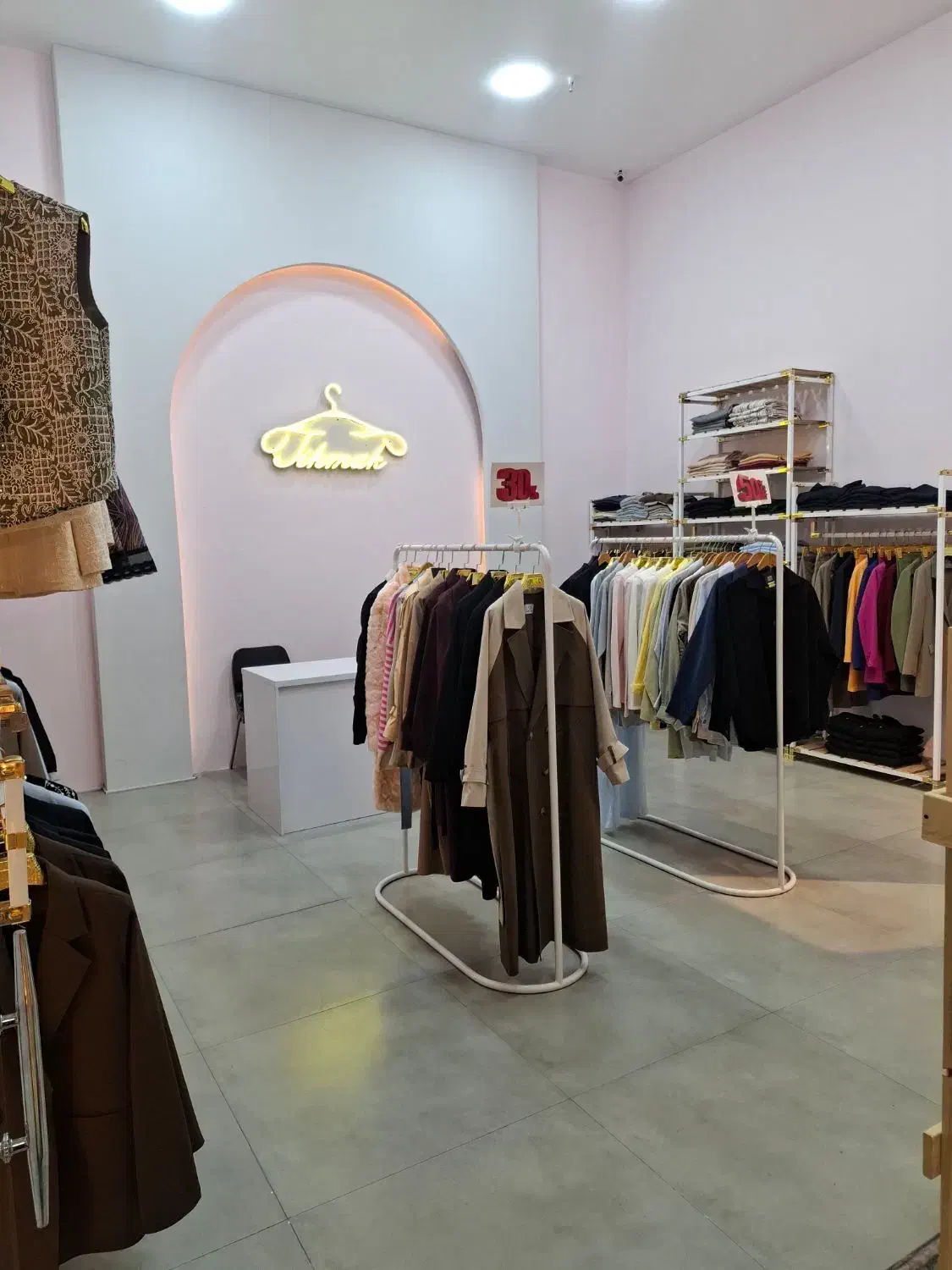 فروش رگال و دکور مغازه|فروشگاه و مغازه|قم, پردیسان|دیوار