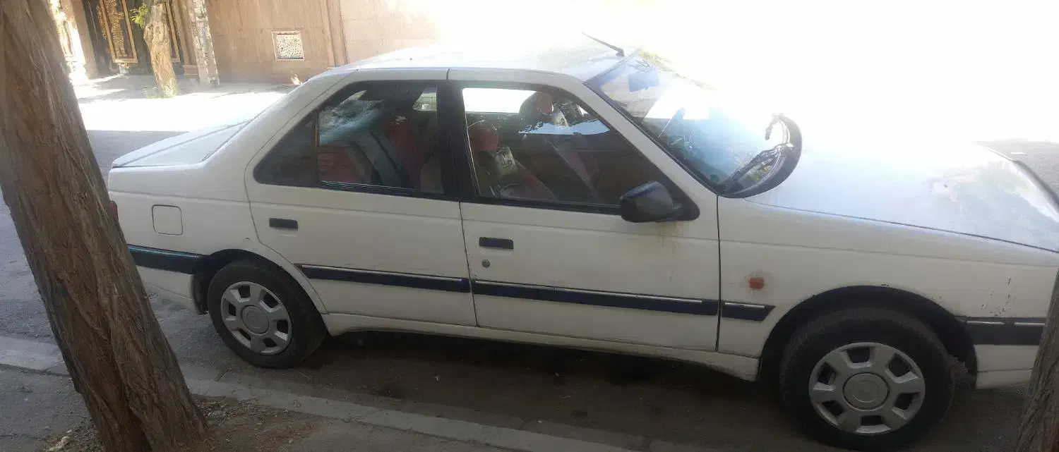 پژو اردی دوگانه سفید صدفی مدل ۸۴|خودرو سواری و وانت|اندیشه, شهرک المهدی|دیوار