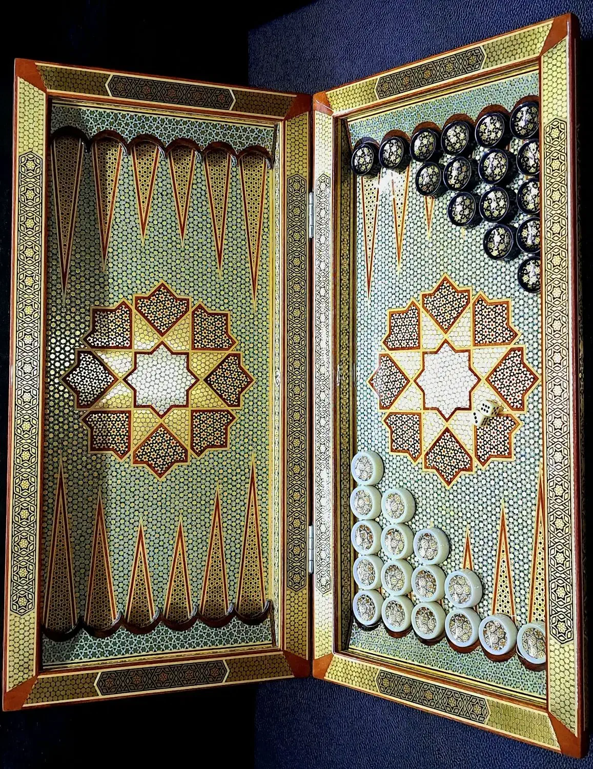 تخته نرد و صفحه شطرنج خاتم (ممتاز سلطنتی طلا کوب)|کلکسیون و سرگرمی|تهران, تهرانسر غربی|دیوار