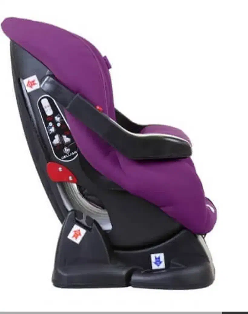 صندلی ماشین کودک|تخت و صندلی بچه|تویسرکان, |دیوار