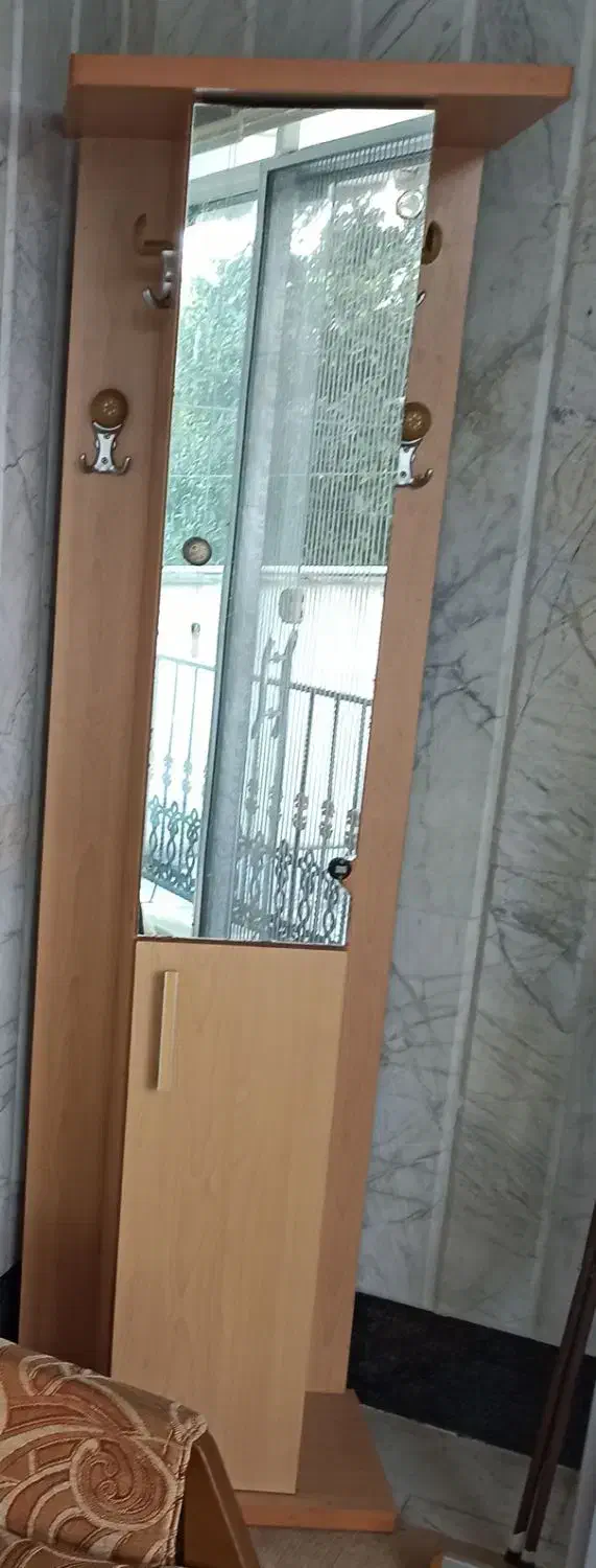 کمد چوب لباسی آیینه دار کنار سالنی|جاکفشی، کمد، دراور|لنگرود, |دیوار