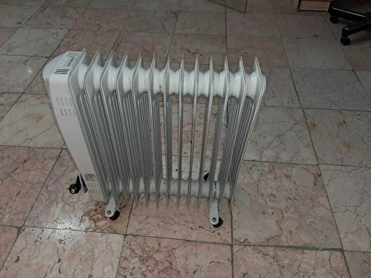 رادیاتور برقی شوفاژ ۱۳ پره|آبگرمکن، پکیج، شوفاژ|تهران, دکتر هوشیار|دیوار