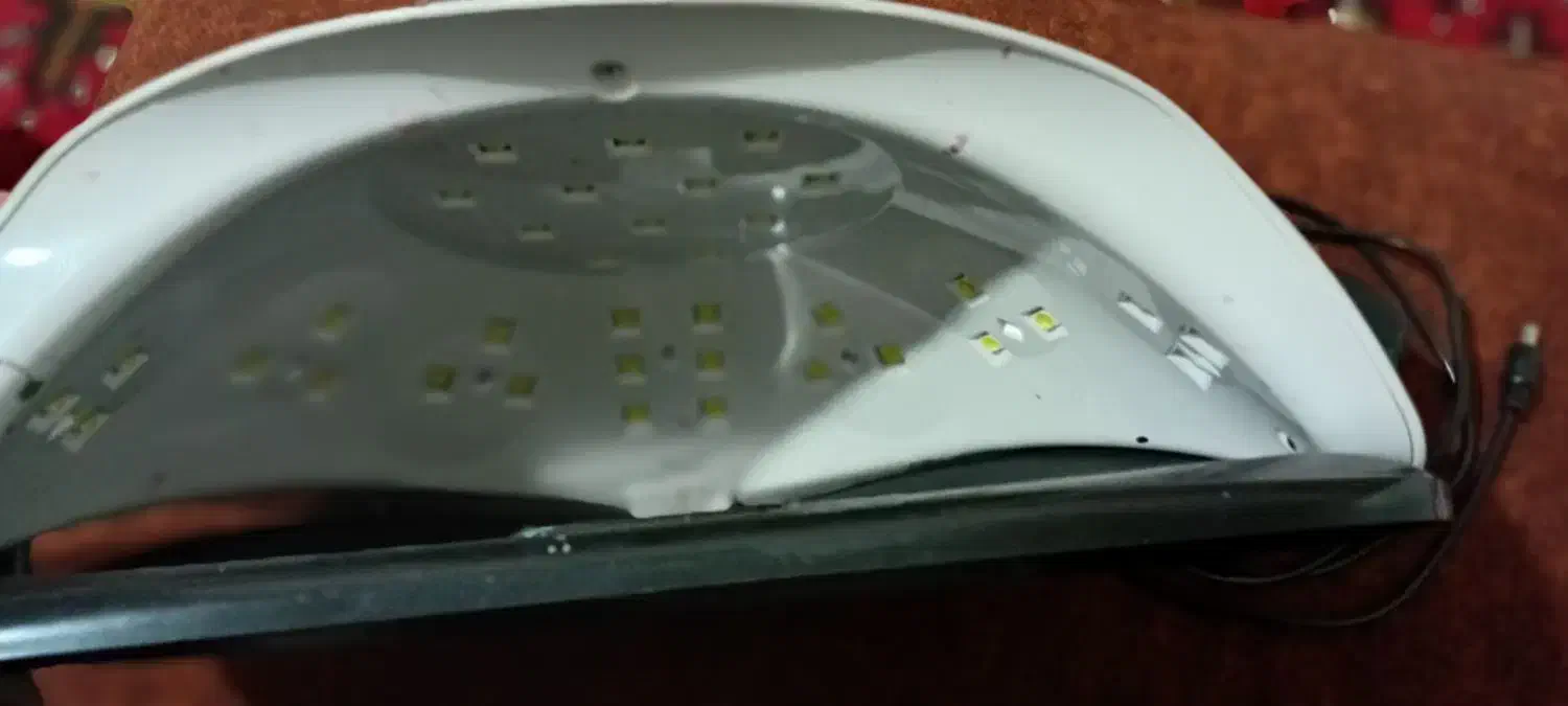 وسایل کاشت ناخن|آرایشگاه و سالن‌های زیبایی|دلند, |دیوار