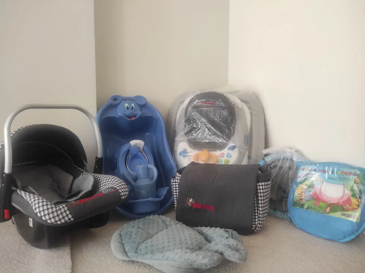 سرویس نوزاد|کالسکه و لوازم جانبی|سبزوار, کاشفی شمالی (دادگستری)|دیوار