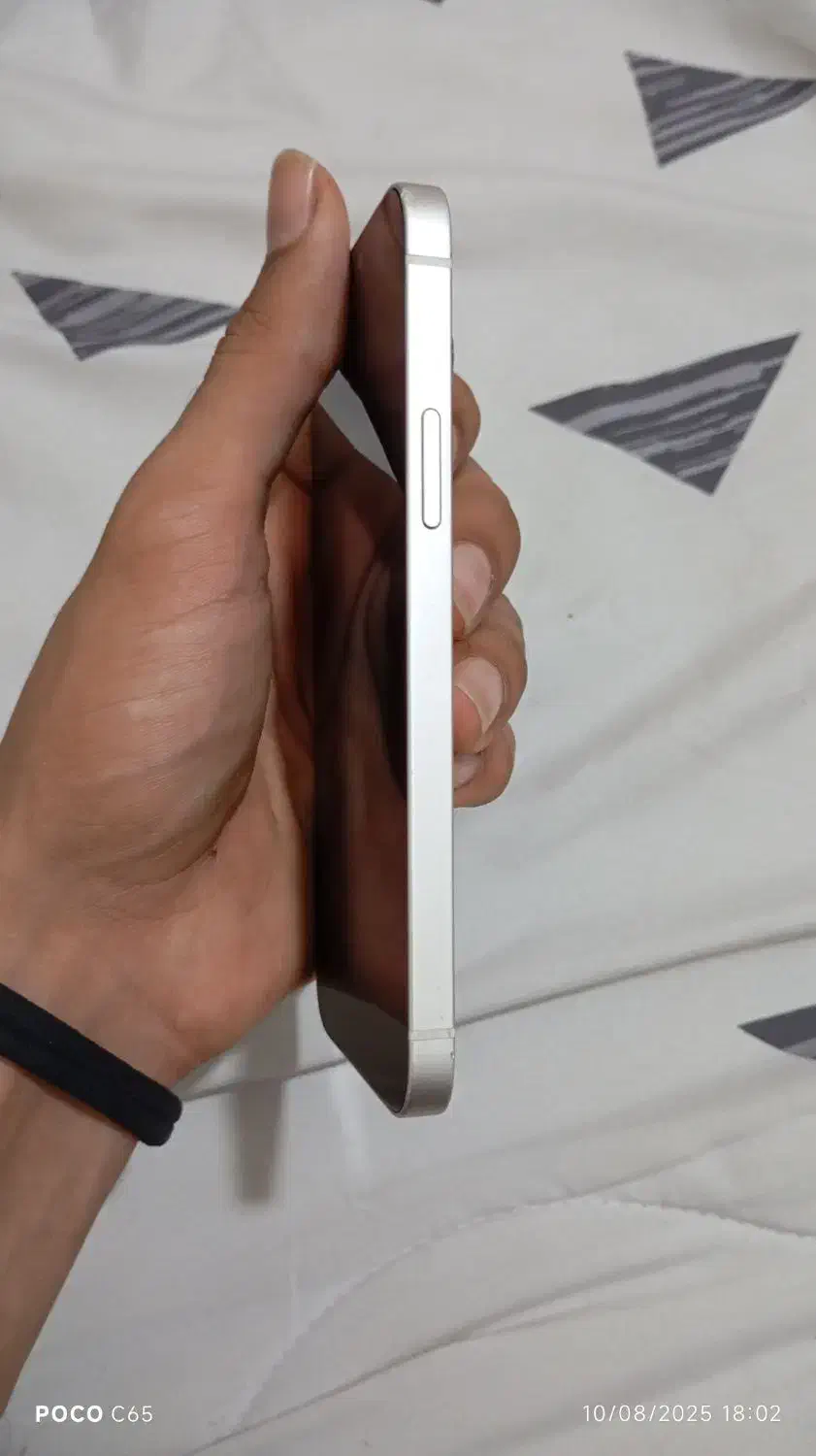 اپل iPhone 12 با حافظهٔ ۲۵۶ گیگابایت|موبایل|بندرعباس, |دیوار
