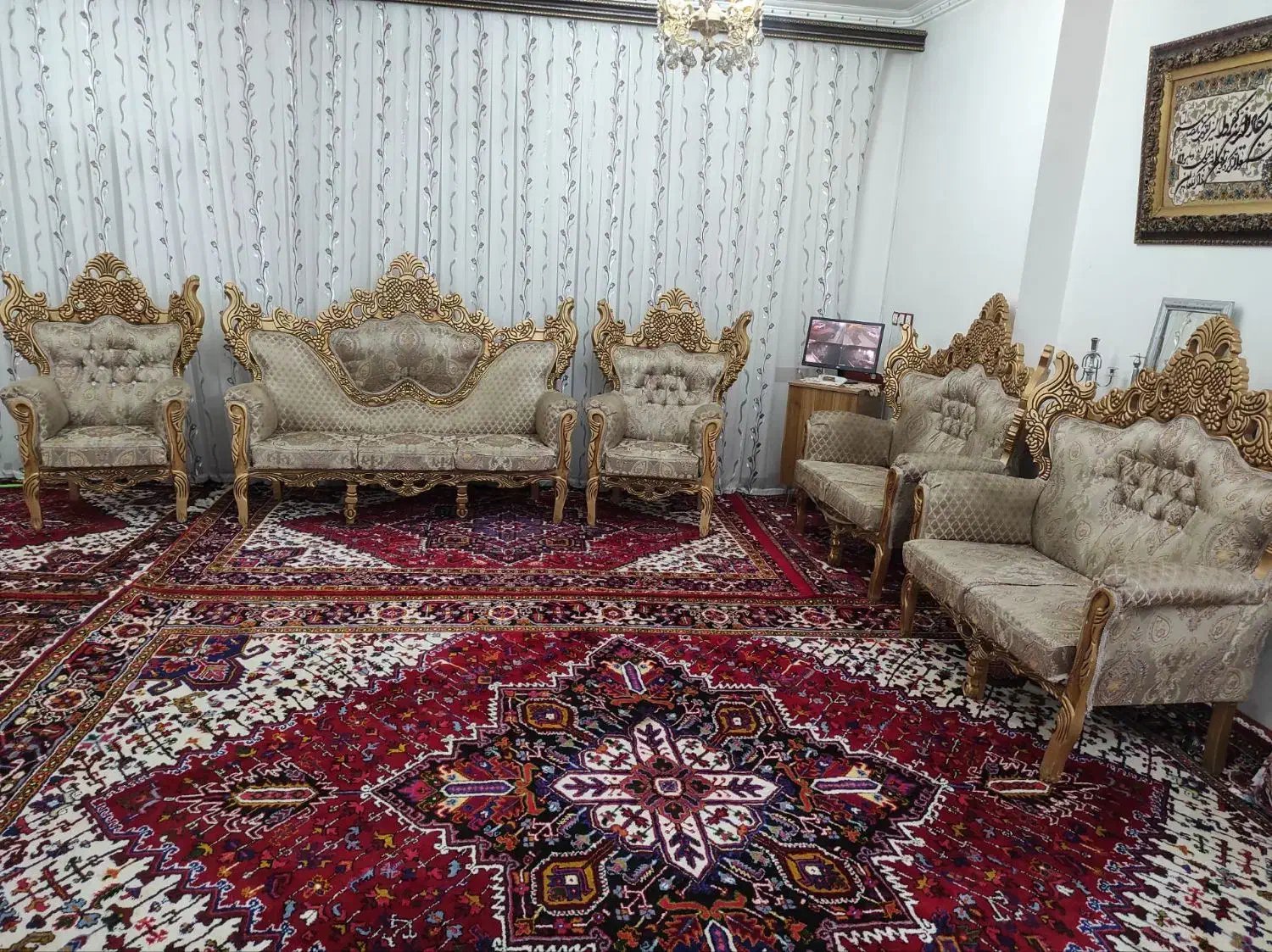 مبل سلطنتی همراه میز|مبلمان خانگی و میز عسلی|آذرشهر, |دیوار