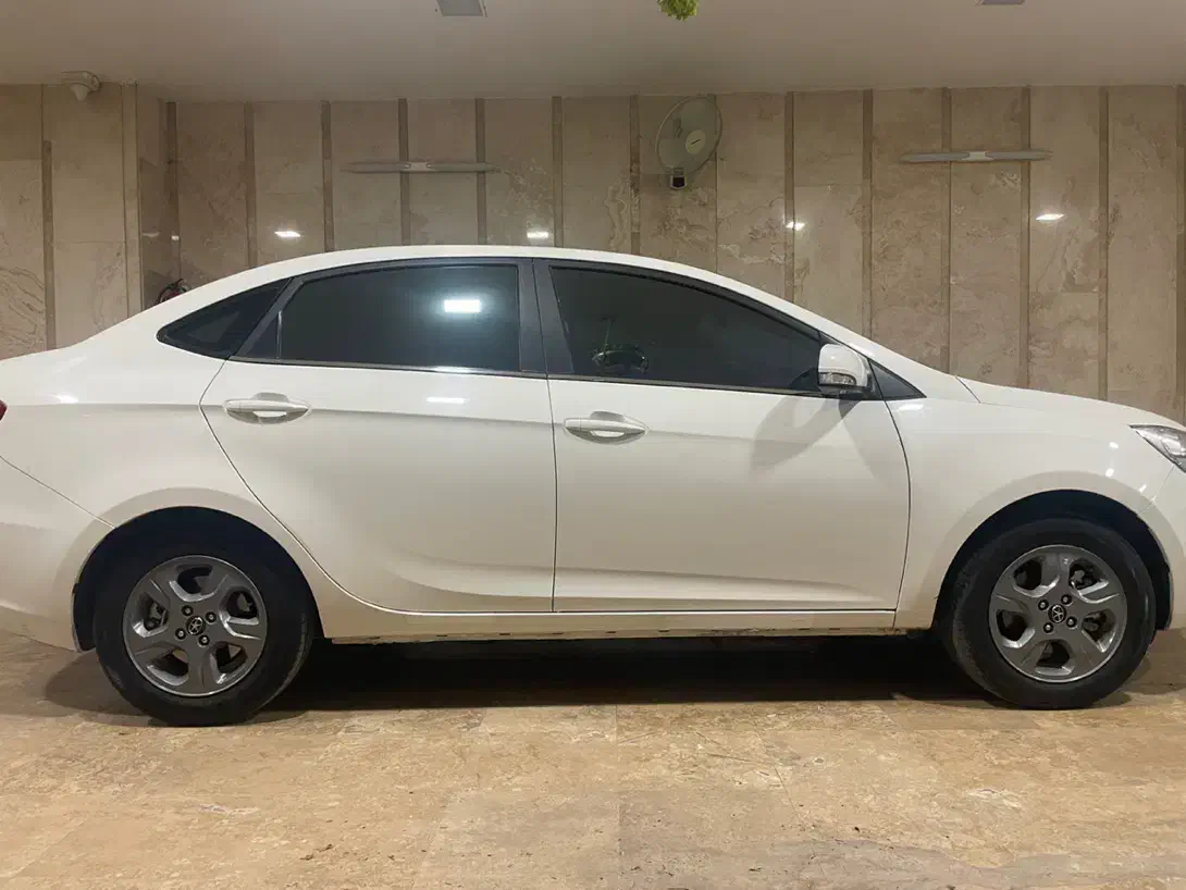 جک جی ۴ مدل ۱۴۰۲ کم کار|خودرو سواری و وانت|قم, باجک یک|دیوار