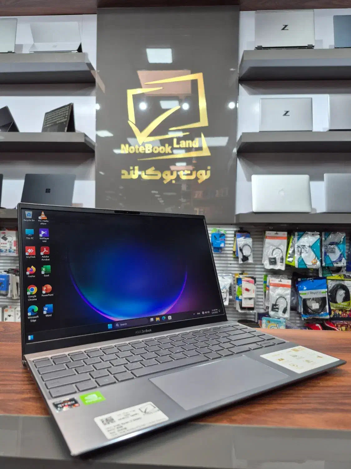 لپ تاپ ایسوس با ۲ گیگ گرافیک مجزا Asus ZenBook|رایانه همراه|بندرعباس, |دیوار