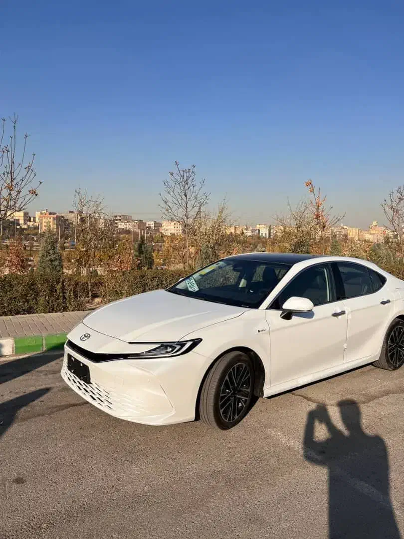 تویوتا کمری هیبرید ۲۰۲۵ فول پرمیوم ۲۵۰۰سی سی|خودرو سواری و وانت|مشهد, تربیت (صدف)|دیوار