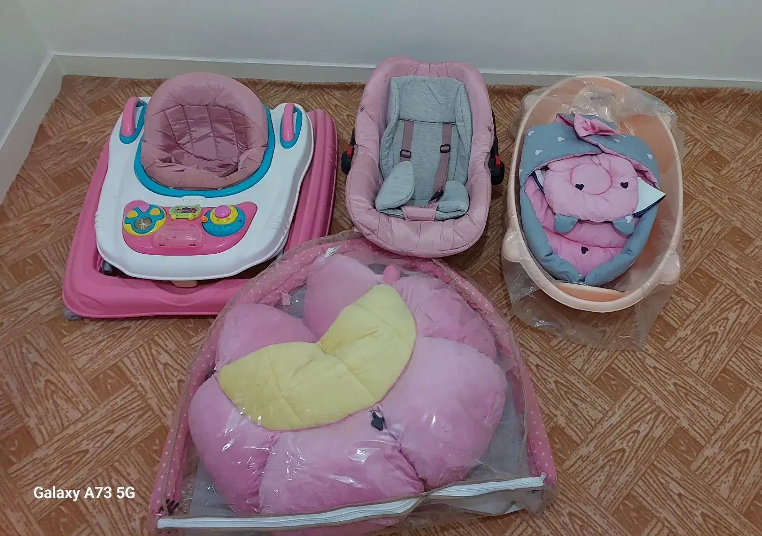 مناسب سیسمونی در حد نو|اسباب و اثاث بچه|فردیس, قریشی|دیوار