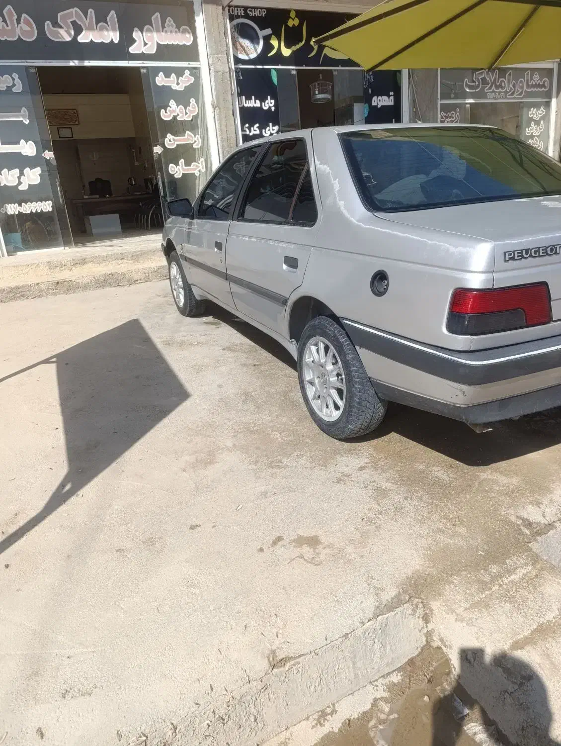 پژو 405مدل1390تمام فابریک دوگانه کارخانه|خودرو سواری و وانت|شیراز, جمال آباد|دیوار
